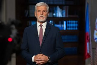 Pavel už zná podobu delegace na summit NATO. Trvá na jednání s Babišem - Echo24.cz